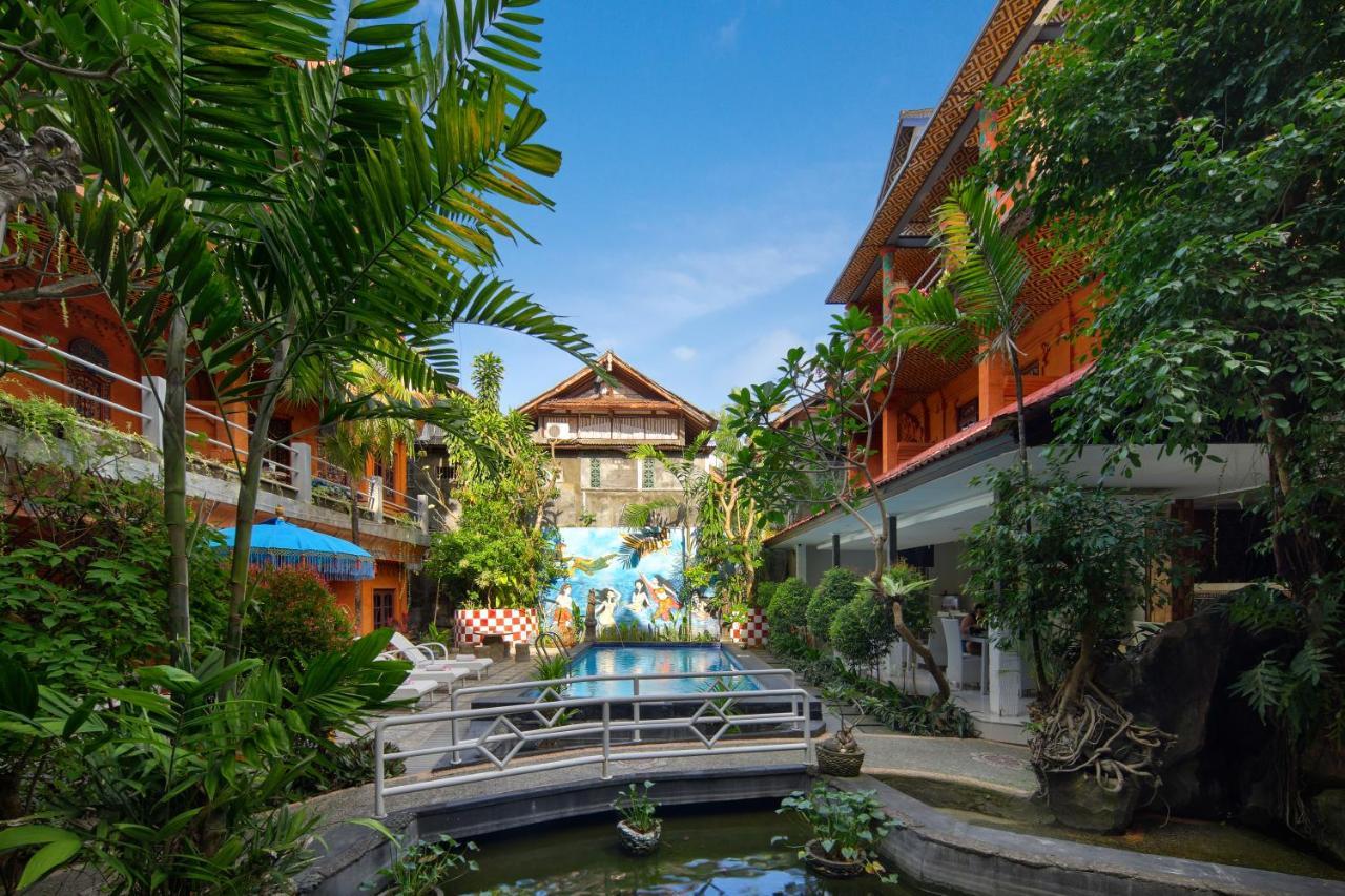 Hotel Lumbung Sari Legian Kültér fotó